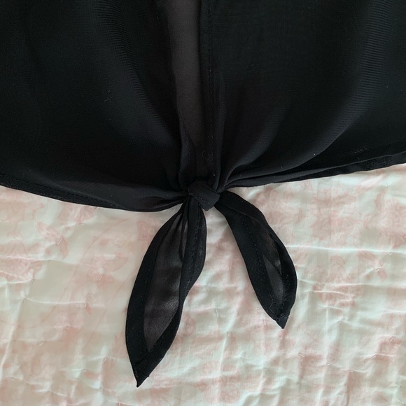 Blouse & Tank Top Set 2 PCS Tie Front Shell Ruffle Black D Signed Disney Girl XL - Picture 7 of 16